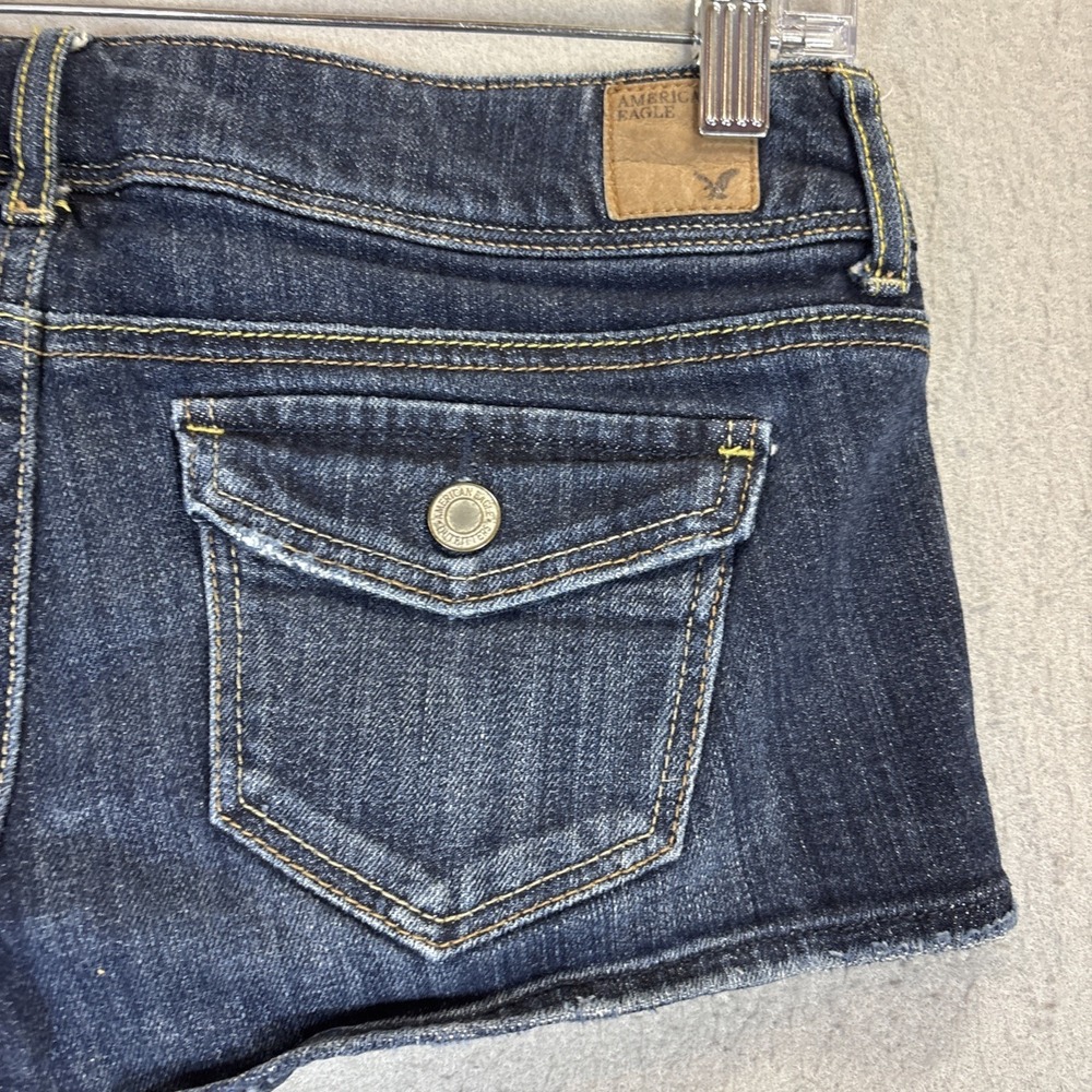Y2K American Eagle Flap Pocket Micro Mini Low Rise Jean Shorts Size 4 - 2009 - Picture 3 of 8